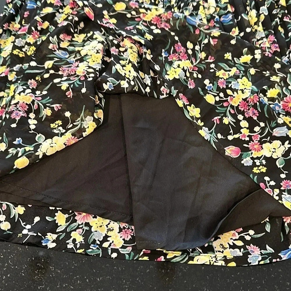 MELLODAY Mini Floral Pleat Swing Dress with short sleeve ruffle detail Size S - Picture 5 of 9